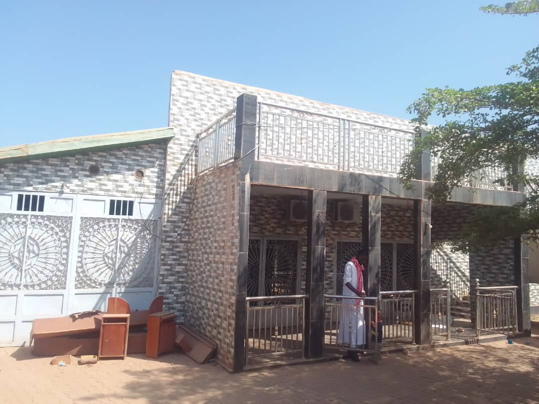 Appartement de Trois chambres salon